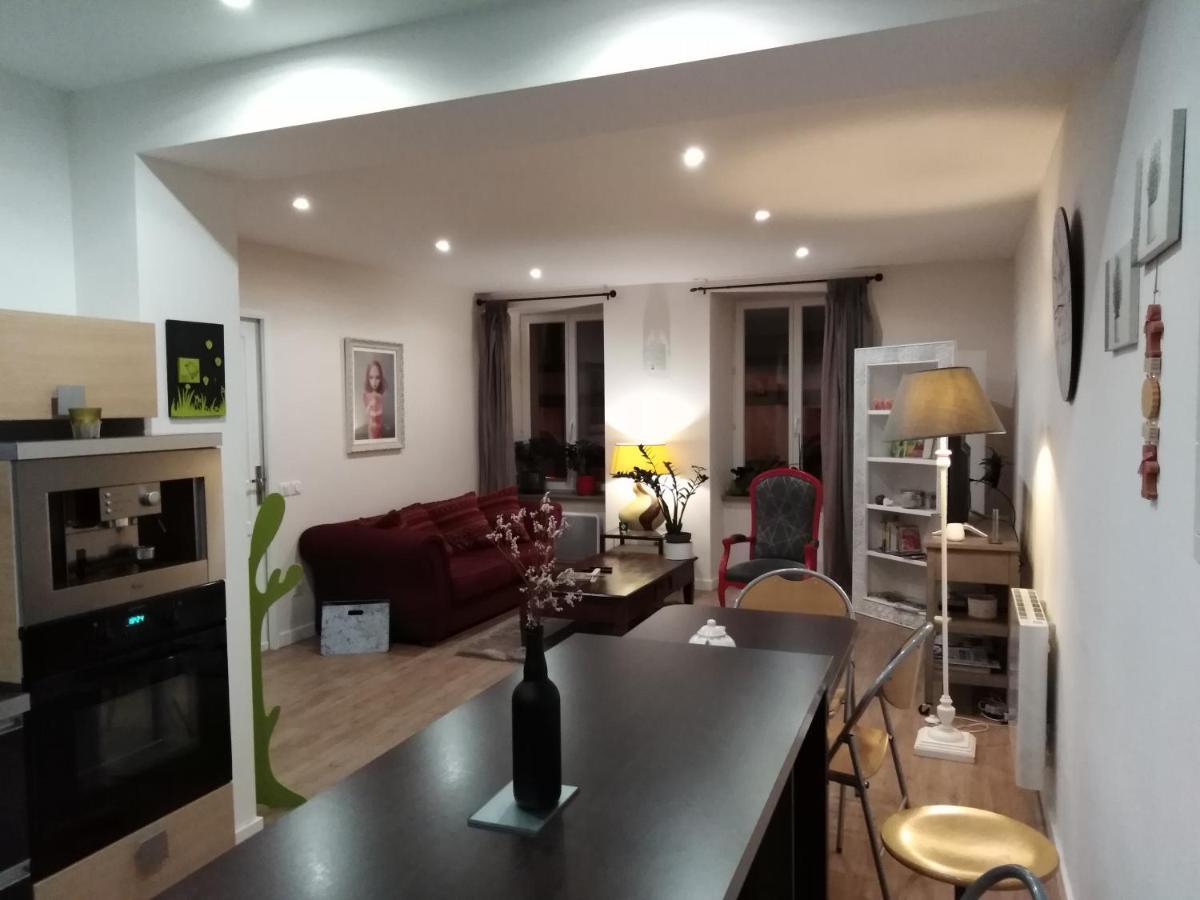 Les Chambres Hautes D'Anastasia Rodez Kültér fotó